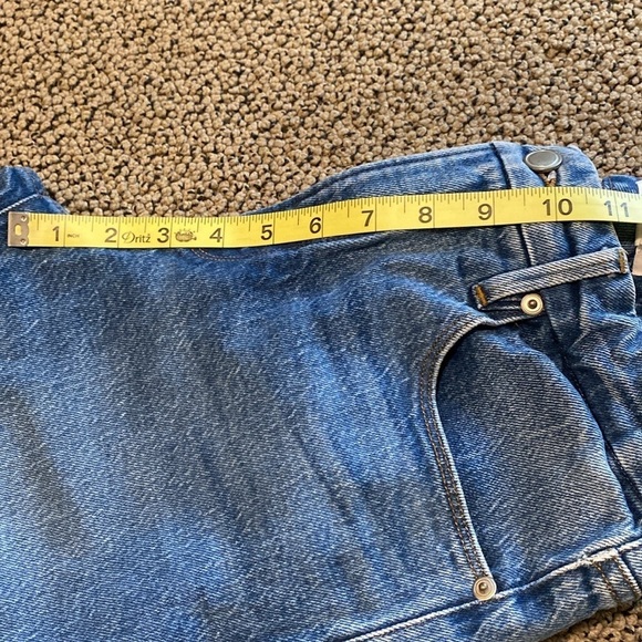 Good American Jeans Size 2/26 in Like New Condition - Picture 8 of 9